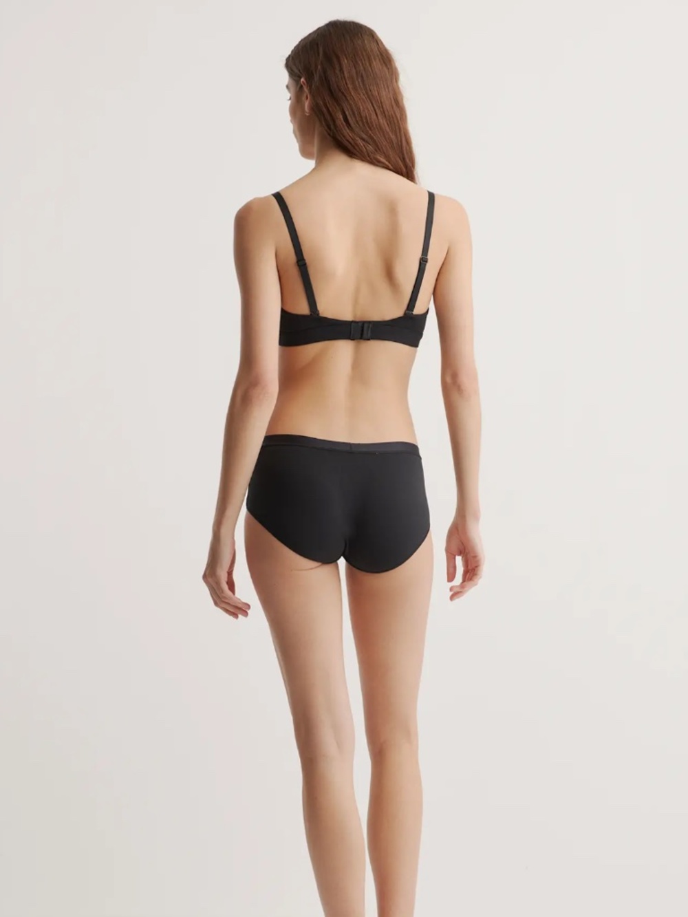 NWT 6 Quince micromodal briefs black med